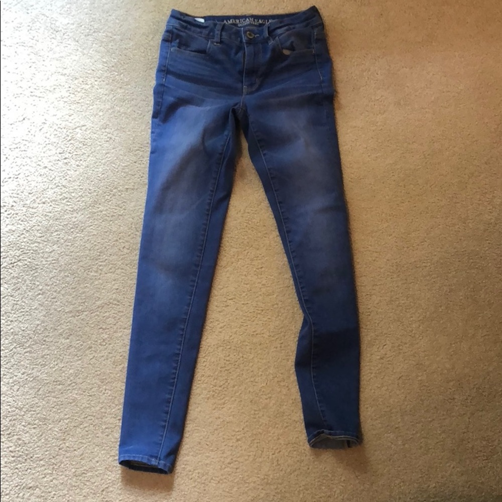 Skinny blue jeans